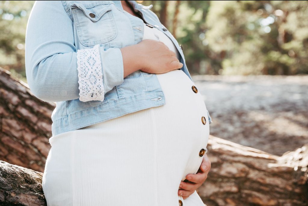 Kahtarina Richter Fotografie Babybauch Shooting
